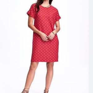 NWT- Old Navy- Red linen Cuffed Short sleeve dress w/white diamonds- size XS